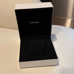 CHANEL Black and White watch jewelry Box